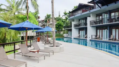 Holiday Ao Nang Beach Resort Krabi