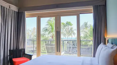 HOLIDAY AO NANG BEACH RESORT