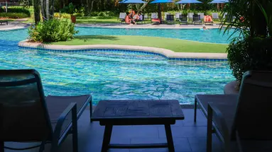 HOLIDAY AO NANG BEACH RESORT