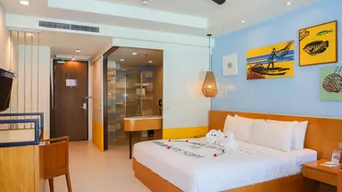 HOLIDAY AO NANG BEACH RESORT