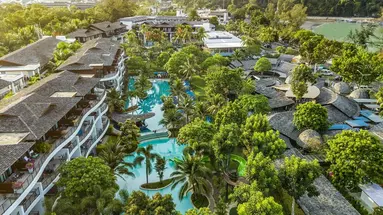 HOLIDAY AO NANG BEACH RESORT