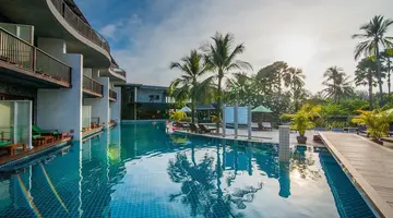 Holiday Ao Nang Beach Resort