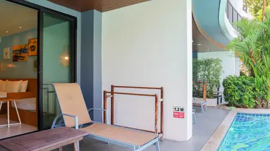 HOLIDAY AO NANG BEACH RESORT