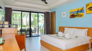 HOLIDAY AO NANG BEACH RESORT