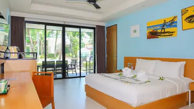 HOLIDAY AO NANG BEACH RESORT