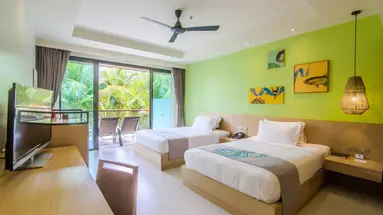 HOLIDAY AO NANG BEACH RESORT