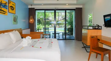 HOLIDAY AO NANG BEACH RESORT