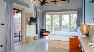 HOLIDAY AO NANG BEACH RESORT