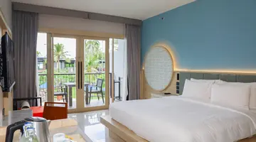 HOLIDAY AO NANG BEACH RESORT
