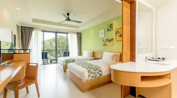HOLIDAY AO NANG BEACH RESORT