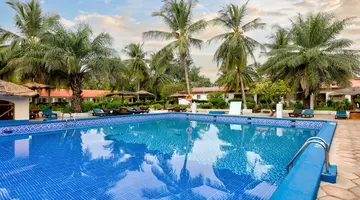 Holiday Beach Club