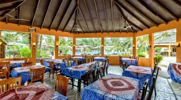 Holiday Beach Club