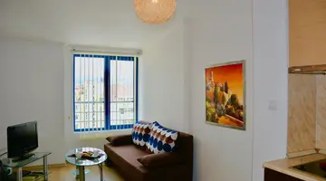 Holiday Complex Rainbow 1