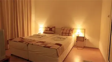 Holiday Complex Rainbow 2