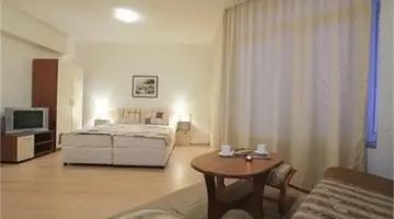 Holiday Complex Rainbow 2