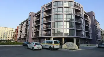 Holiday Complex Rainbow 3