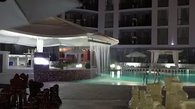 Holiday Complex Rainbow 4