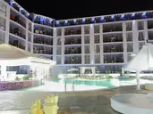 Holiday Complex Rainbow 4