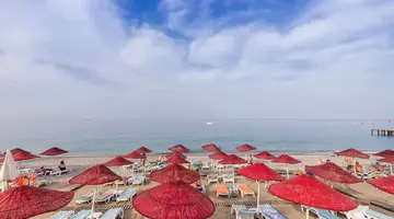 HOLIDAY GARDEN RESORT