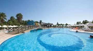 HOLIDAY GARDEN RESORT