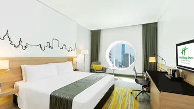 Holiday Inn Bangkok Silom