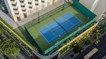 Holiday Inn Bangkok Silom