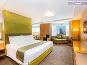 Holiday Inn Bangkok Silom