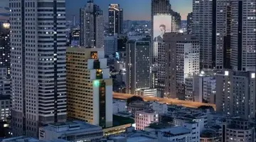 Holiday Inn Bangkok Silom