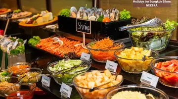 Holiday Inn Bangkok Silom
