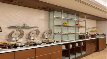 Holiday Inn Bangkok Silom