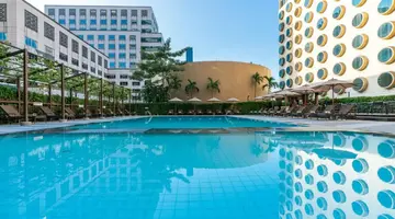Holiday Inn Bangkok Silom
