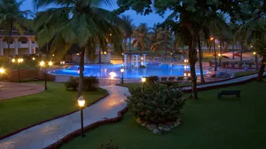 Holiday Inn Beach Resort