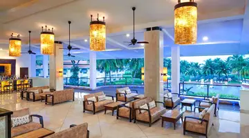 Holiday Inn Beach Resort