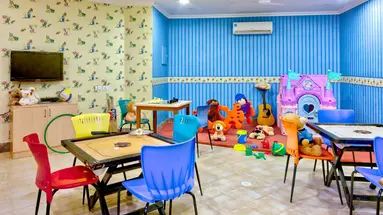 Holiday Inn Beach Resort