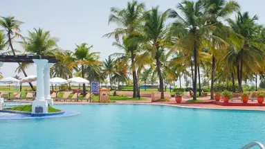 Holiday Inn Beach Resort