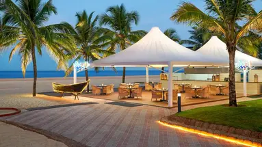 Holiday Inn Beach Resort