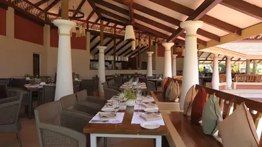 Holiday Inn Beach Resort