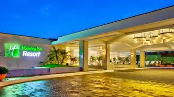 Holiday Inn Beach Resort