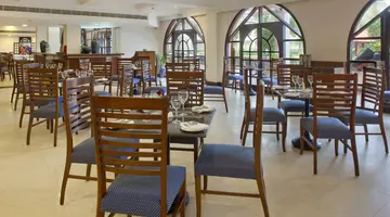 Holiday Inn Beach Resort