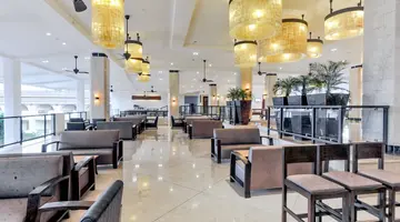 Holiday Inn Beach Resort