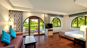 Holiday Inn Beach Resort