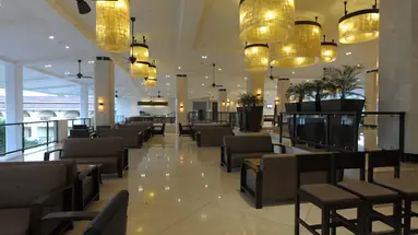 Holiday Inn Beach Resort