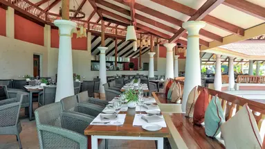 Holiday Inn Beach Resort