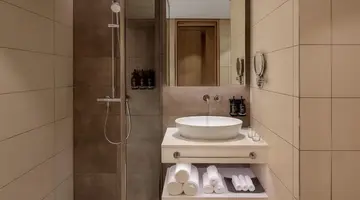 HOLIDAY INN DUBAI BUSINESS BAY