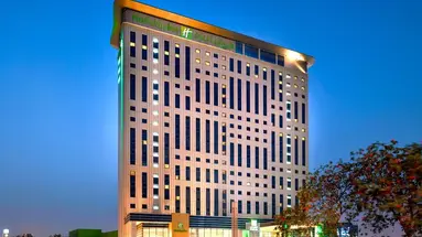 Holiday Inn Dubai Festival City