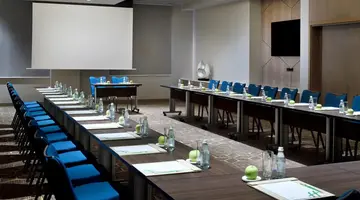 Holiday Inn Dubai Festival City