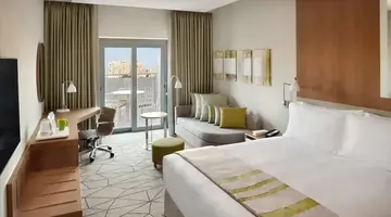 Holiday Inn Dubai Festival City