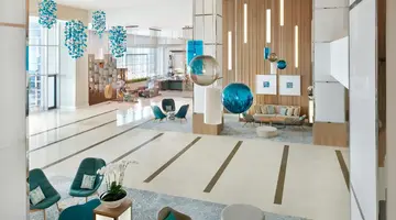 Holiday Inn Dubai Festival City