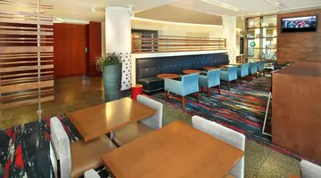 Holiday Inn Express and Suites Fisherman s Wharf