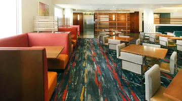 Holiday Inn Express and Suites Fisherman s Wharf